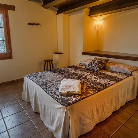 Country house Tubau - -