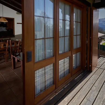 Tubau - - Country house *