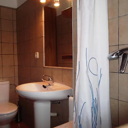 Tubau - -